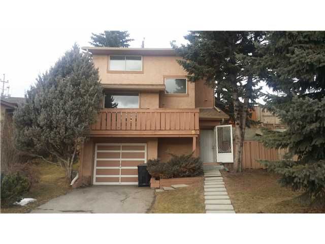 FEATURED LISTING: 92 OGMOOR Crescent Southeast Calgary