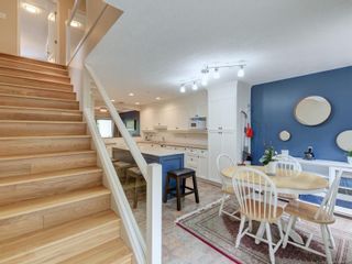 Photo 15: 4 127 Aldersmith Pl in View Royal: VR Glentana Row/Townhouse for sale : MLS®# 907347
