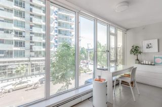 Photo 15: 229 1783 MANITOBA Street in Vancouver: False Creek Condo for sale in "The Residences at West" (Vancouver West)  : MLS®# R2171944