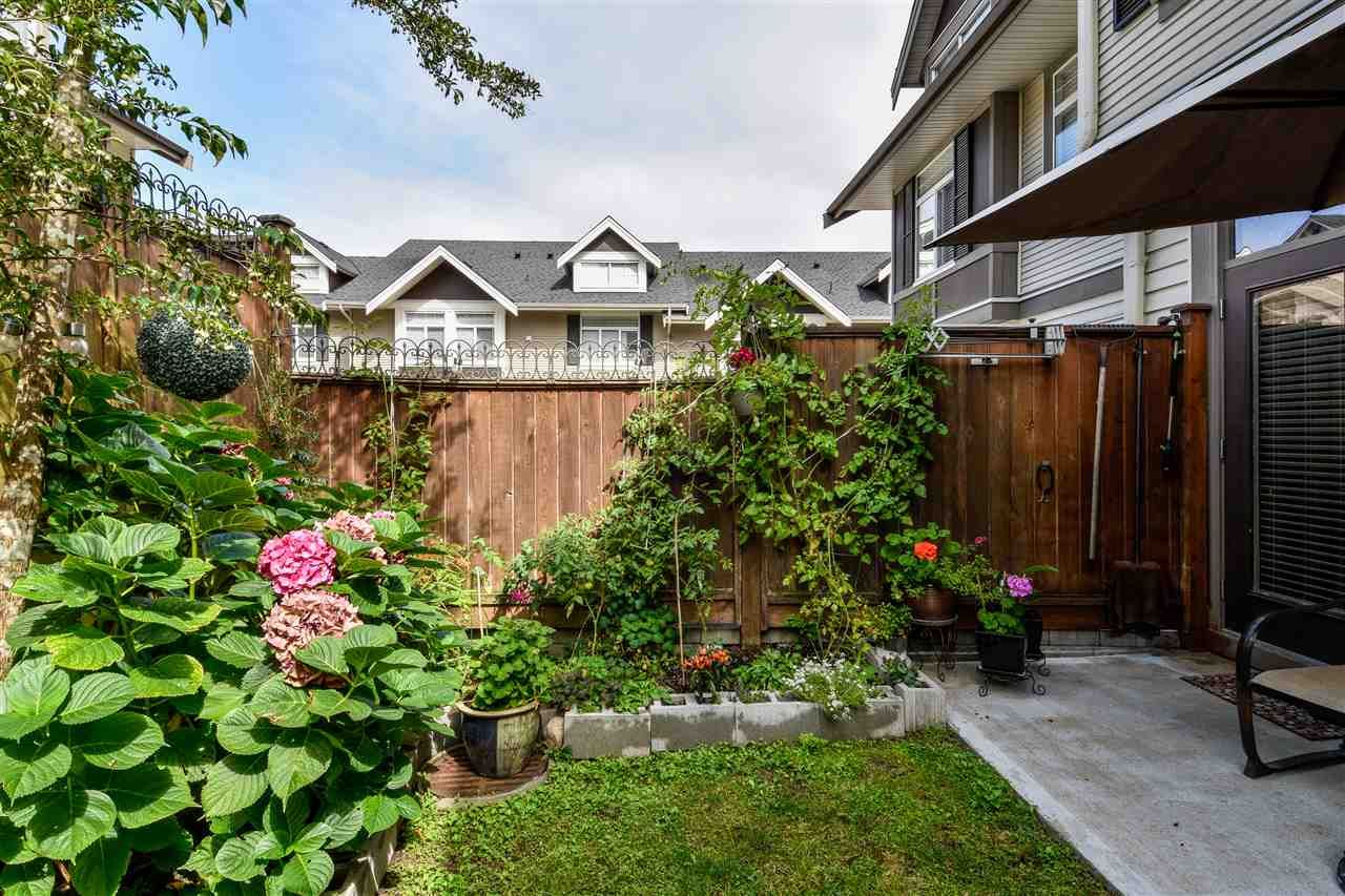 Photo 19: Photos: 23 14377 60 Avenue in Surrey: Sullivan Station Townhouse for sale in "Blume" : MLS®# R2493767
