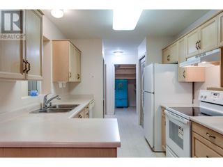 Photo 8: 3854 Brown Road Unit# 205 in West Kelowna: House for sale : MLS®# 10316474