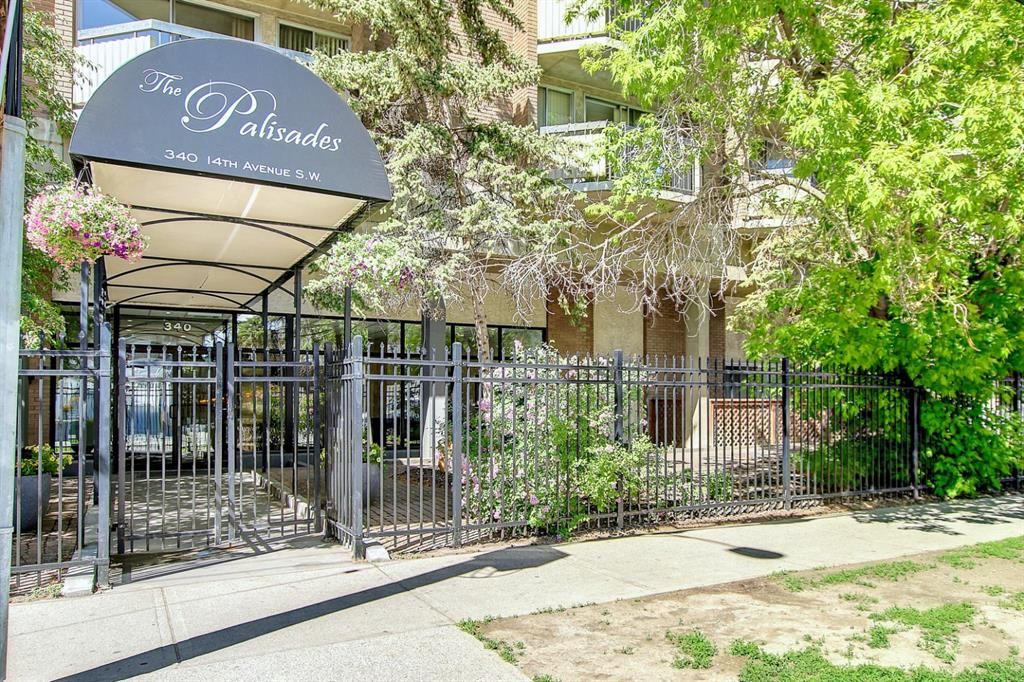 Main Photo: 403 340 14 Avenue SW in Calgary: Beltline Apartment for sale : MLS®# A1227363