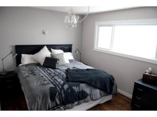 Photo 6: 787 Borebank Street in WINNIPEG: River Heights / Tuxedo / Linden Woods Residential for sale (South Winnipeg)  : MLS®# 1203565