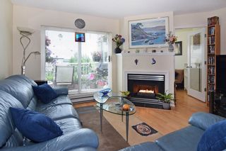 Photo 2: 409 6359 198 Street in Langley: Willoughby Heights Condo for sale in "The Rosewood" : MLS®# R2182917