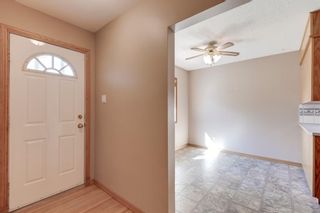 Photo 5: 128 Sackville Drive SW in Calgary: Southwood Detached for sale : MLS®# A1246298