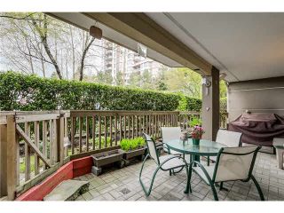 Photo 1: 205 215 TWELFTH Street in New Westminster: Uptown NW Condo for sale in "DISCOVERY REACH" : MLS®# V1113860