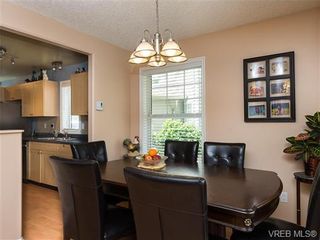 Photo 4: 3 2563 Millstream Rd in VICTORIA: La Atkins Row/Townhouse for sale (Langford)  : MLS®# 731961