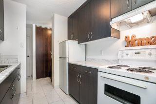 Photo 4: 1606 4300 MAYBERRY Street in Burnaby: Metrotown Condo for sale in "TIMES SQUARE" (Burnaby South)  : MLS®# R2705826