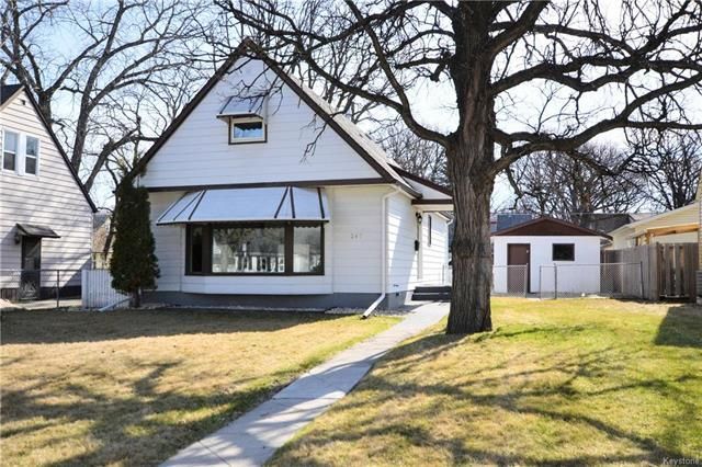 Main Photo: 347 Duffield Street in Winnipeg: Deer Lodge Residential for sale (5E)  : MLS®# 1810583