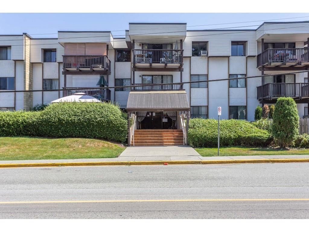 Main Photo: 323 12170 222 Street in Maple Ridge: West Central Condo for sale in "WILDWOOD TERRACE" : MLS®# R2640547