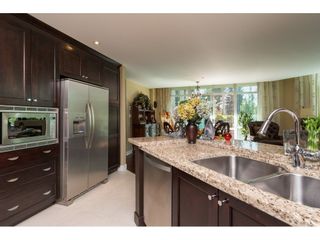 Photo 11: 104 14824 NORTH BLUFF Road: White Rock Condo for sale in "The BELAIRE" (South Surrey White Rock)  : MLS®# R2230178