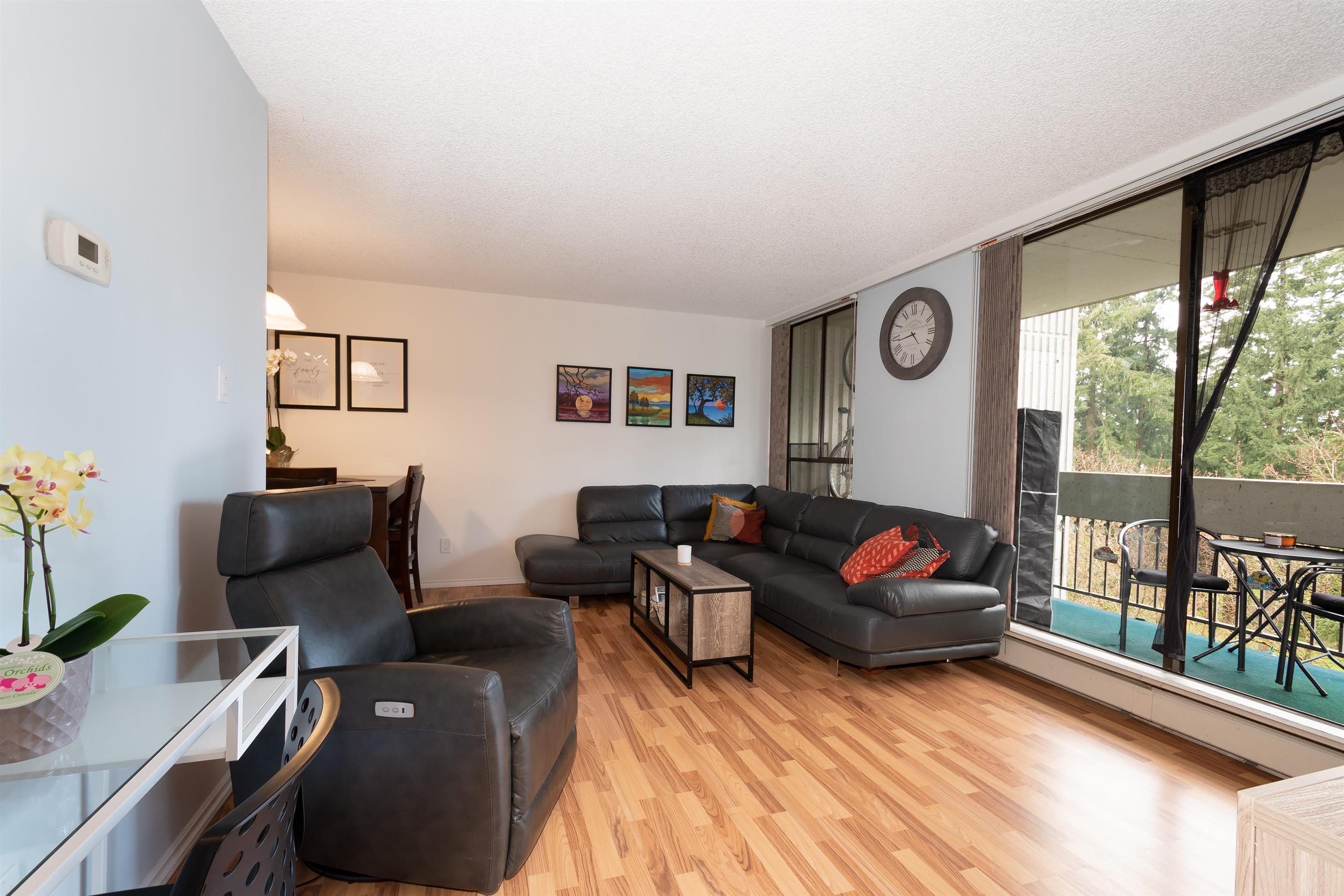 Main Photo: 701 6689 WILLINGDON Avenue in Burnaby: Metrotown Condo for sale (Burnaby South)  : MLS®# R2682209