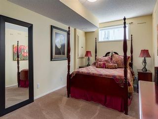 Photo 18: 113 DISCOVERY Place SW in Calgary: Discovery Ridge Residential for sale ()  : MLS®# C4132064