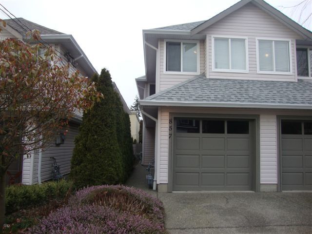 Main Photo: 857 Habgood: White Rock 1/2 Duplex for sale in "East Beach area" (South Surrey White Rock)  : MLS®# F1103780