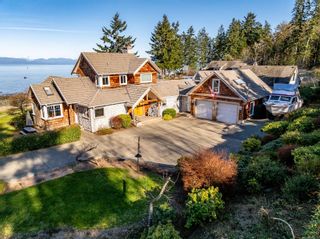 Photo 1: 6344 Coho Dr in Courtenay: CV Courtenay North House for sale (Comox Valley)  : MLS®# 956626