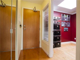 Photo 10: 404 2181 W 12TH Avenue in Vancouver: Kitsilano Condo for sale in "The Carlings" (Vancouver West)  : MLS®# V1111116