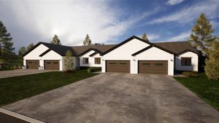 Photo 1: 11 Fairway Drive in Niverville: The Highlands Residential for sale (R07)  : MLS®# 202400102