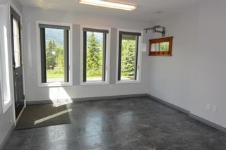 Photo 16: 3543 BANFF Avenue in Smithers: Smithers - Rural House for sale (Smithers And Area (Zone 54))  : MLS®# R2271804