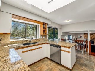 Photo 10: 4011 DOLLAR Road in North Vancouver: Dollarton House for sale : MLS®# R2863887
