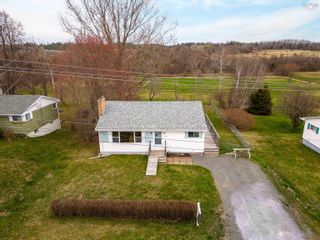 Photo 2: 4357 Highway 1 in Three Mile Plains: Hants County Residential for sale (Annapolis Valley)  : MLS®# 202307753