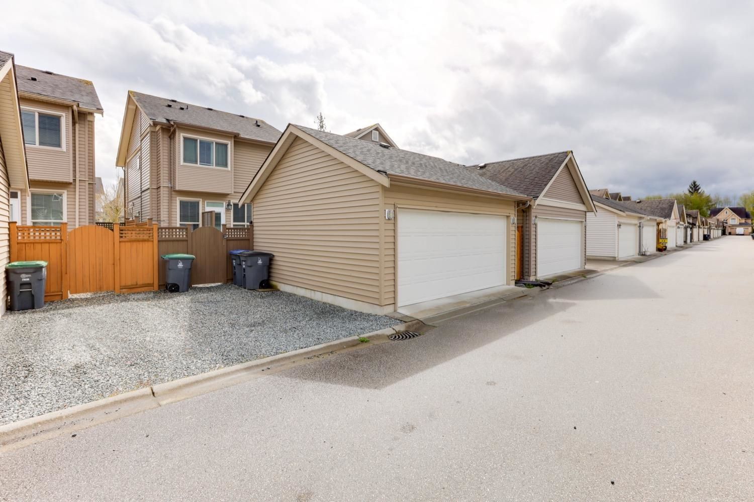Photo 19: Photos: 323 173 Street in Surrey: Pacific Douglas House for sale (South Surrey White Rock)  : MLS®# R2679340