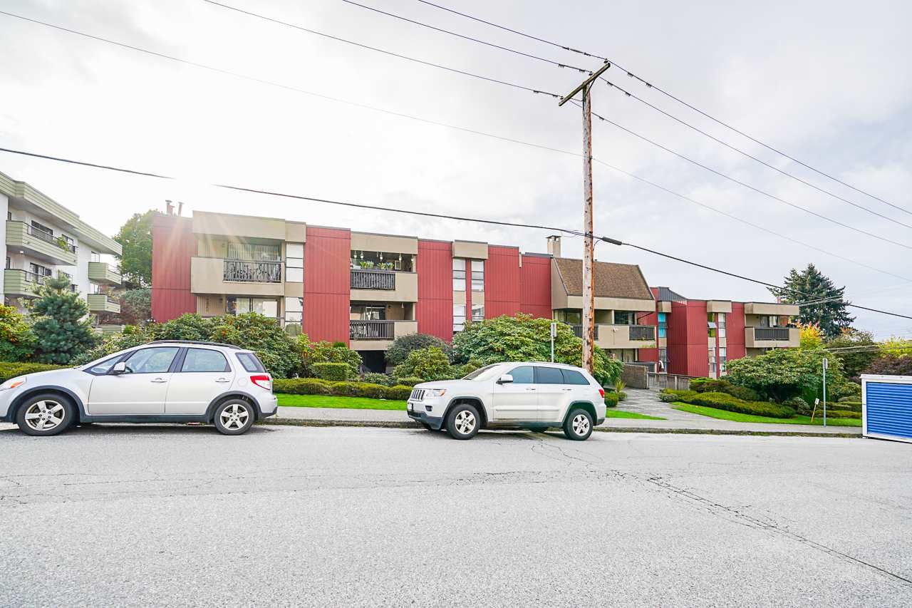 Main Photo: 205 1040 FOURTH AVENUE in New Westminster: Uptown NW Condo for sale : MLS®# R2510329
