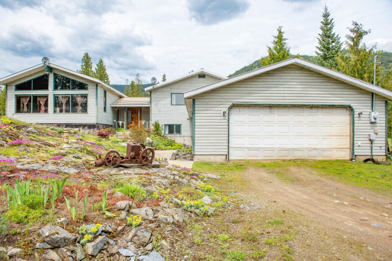 Main Photo: 283 HUDU CREEK ROAD in Ross Spur: House for sale : MLS®# 2469770