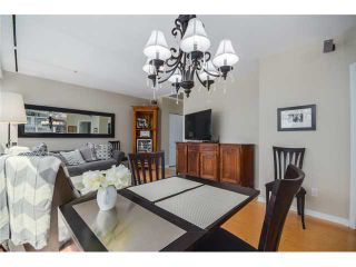 Photo 5: 704 1177 HORNBY Street in Vancouver: Downtown VW Condo for sale in "London Place" (Vancouver West)  : MLS®# V1069456