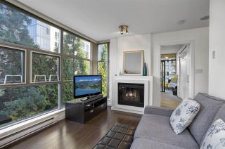 Photo 2: 401 989 BEATTY Street in Vancouver: Yaletown Condo for sale in "NOVA" (Vancouver West)  : MLS®# R2532495