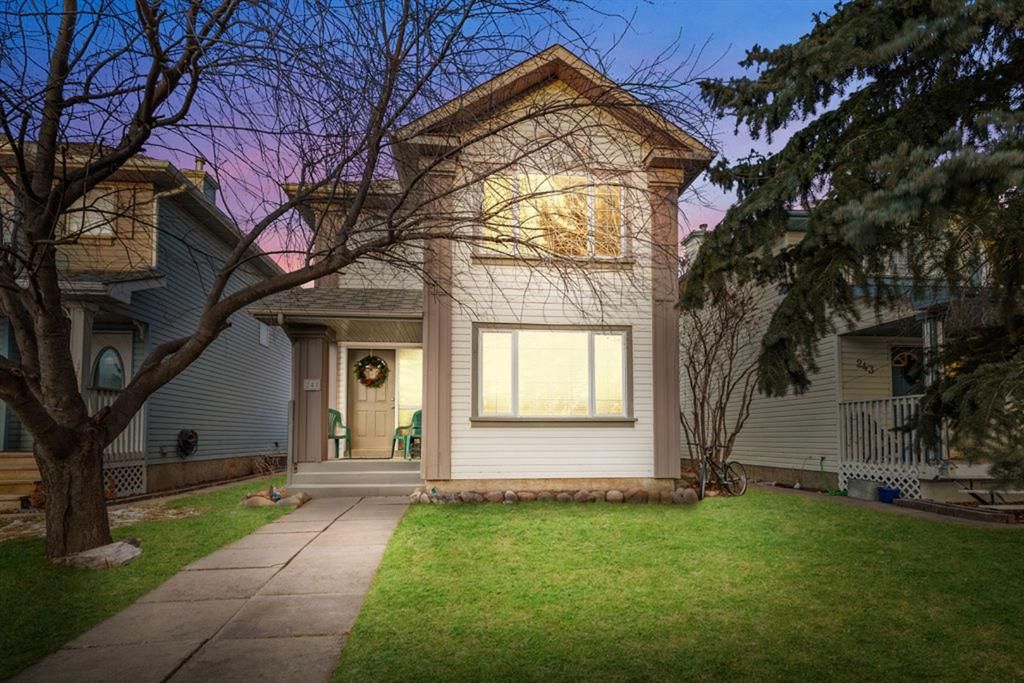 Main Photo: 247 Covington Road NE in Calgary: Coventry Hills Detached for sale : MLS®# A1164087