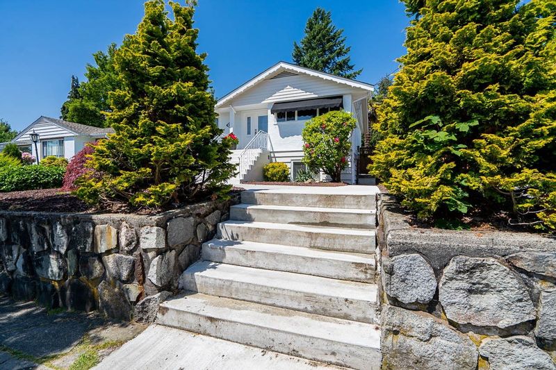 FEATURED LISTING: 1061 SEVENTH Avenue New Westminster