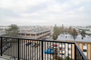 Photo 29: 512 20686 EASTLEIGH Crescent in Langley: Langley City Condo for sale in "The Georgia" : MLS®# R2652700