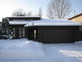 Photo 1: 507 Whitewood Crescent in Saskatoon: Lakeview Single Family Dwelling for sale (Area 01)  : MLS®# 359844