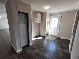 Photo 9: 10464 98 Street: Taylor Manufactured Home for sale (Fort St. John (Zone 60))  : MLS®# R2499625