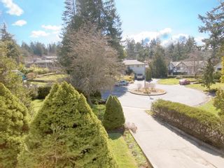 Photo 17: 954 Peggy Anne Cres in Central Saanich: Residential for sale : MLS®# 260856