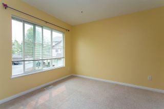 Photo 17: 68 6465 184A Street in Surrey: Cloverdale BC Townhouse for sale in "Rosebury Lane" (Cloverdale)  : MLS®# R2306057