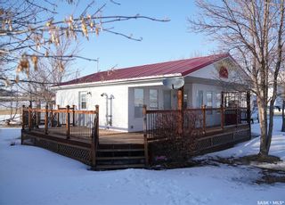 Photo 1: 92 Pelican Drive in Prairie Lake Regional Park: Residential for sale : MLS®# SK924026