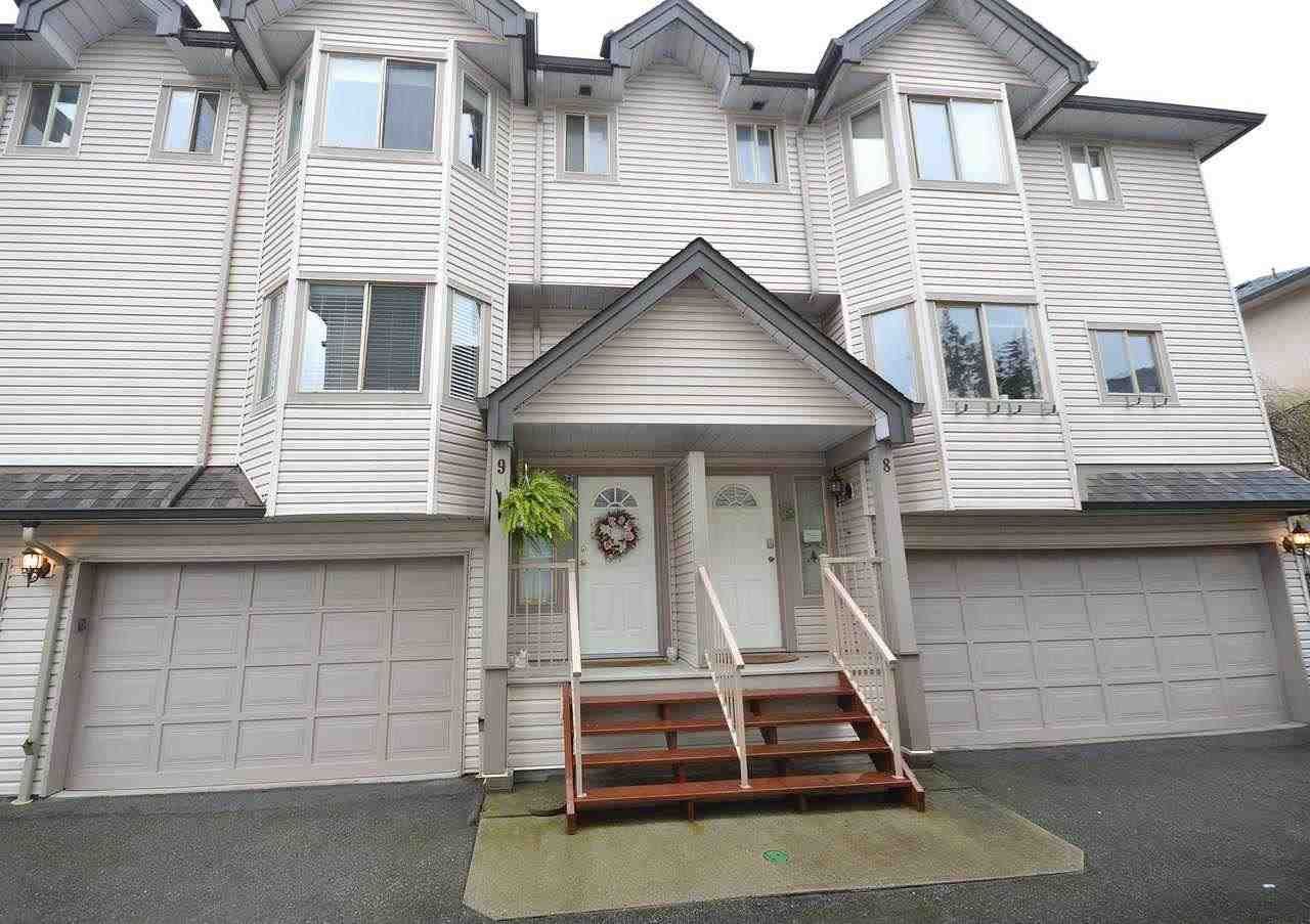 Main Photo: 9 2420 PITT RIVER Road in Port Coquitlam: Mary Hill Townhouse for sale in "PARKSIDE ESTATES" : MLS®# R2257573