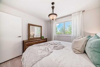 Photo 18: 3125 49 Street SW in Calgary: Glenbrook Semi Detached (Half Duplex) for sale : MLS®# A2135974