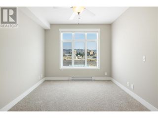 Photo 16: 1165 Sutherland Avenue Unit# 403 in Kelowna: House for sale : MLS®# 10313029