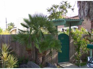 Photo 2: PACIFIC BEACH House for sale : 2 bedrooms : 821 Archer St in Pacific Beach/SD