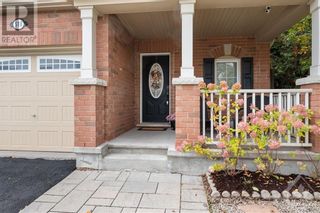 Photo 3: 518 KHAMSIN STREET in Ottawa: House for sale : MLS®# 1369599