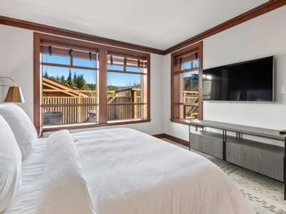 Photo 15: 305/306 4591 BLACKCOMB Way in Whistler: Benchlands Condo for sale in "Four Seasons Resort" : MLS®# R2760699