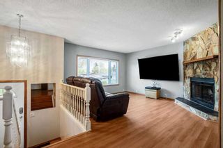 Photo 5: 411 Lynnover Way SE in Calgary: Ogden Detached for sale : MLS®# A2134518