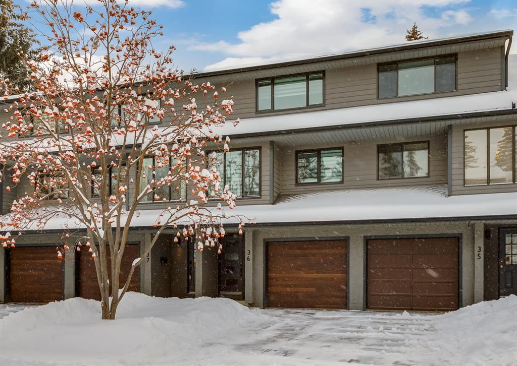 Main Photo: 36 10 Point Drive NW in Calgary: Point McKay Row/Townhouse for sale : MLS®# A2027330