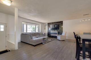 Photo 3: 257 Hanley Crescent in Regina: Normanview Residential for sale : MLS®# SK916449