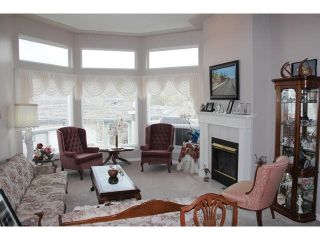 Photo 2: 9 32777 CHILCOTIN Drive in Abbotsford: Central Abbotsford Townhouse for sale in "Cartier Heights" : MLS®# F1436946
