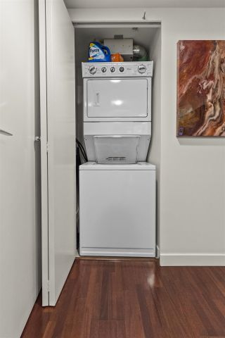 Photo 19: 402 538 SMITHE Street in Vancouver: Downtown VW Condo for sale in "The Mode" (Vancouver West)  : MLS®# R2628689