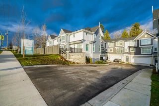 Photo 3: 2703 23061 LOUGHEED Highway in Maple Ridge: East Central Townhouse for sale : MLS®# R2714227