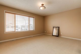 Photo 18: 301 Everglade Circle SW in Calgary: Evergreen Detached for sale : MLS®# A1185131